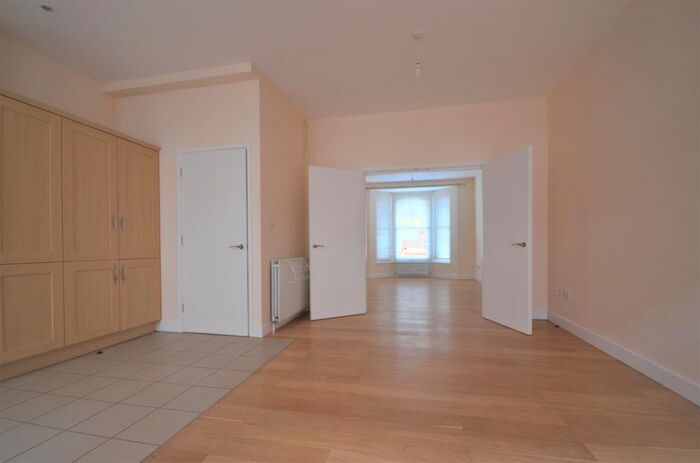 4 Bedroom Terraced House To Rent In Camden Hill Road, Crystal Palace, London, SE19