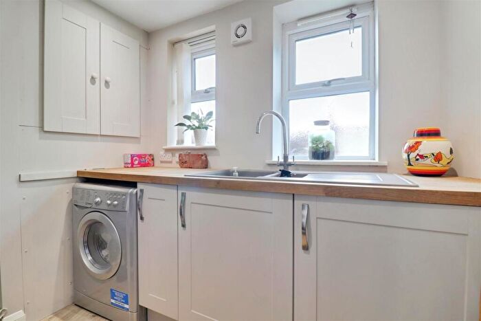 3 Bedroom End Of Terrace House For Sale In Station Road, Alsager, ST7