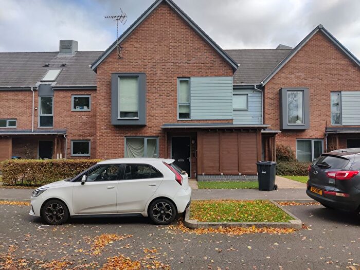 2 Bedroom Maisonette For Sale In The Beckers, Crawley Down, RH10