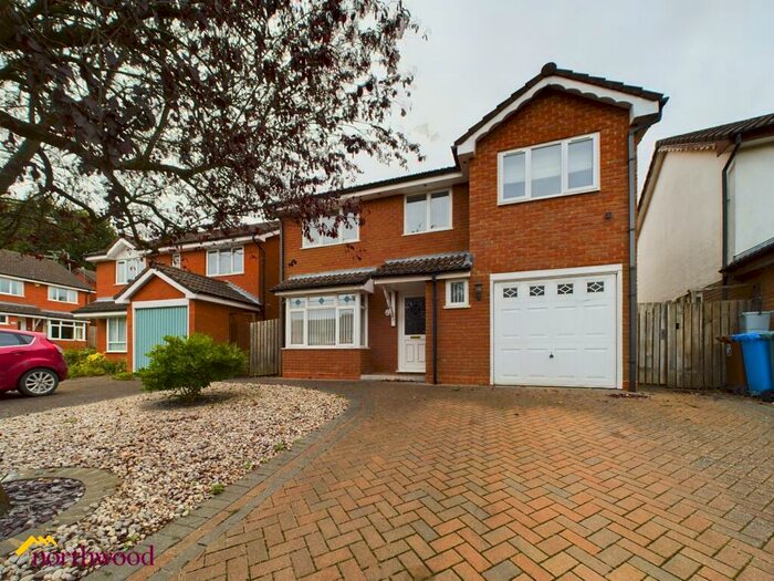 5 Bedroom Detached House To Rent In William Close, Banbury, OX16