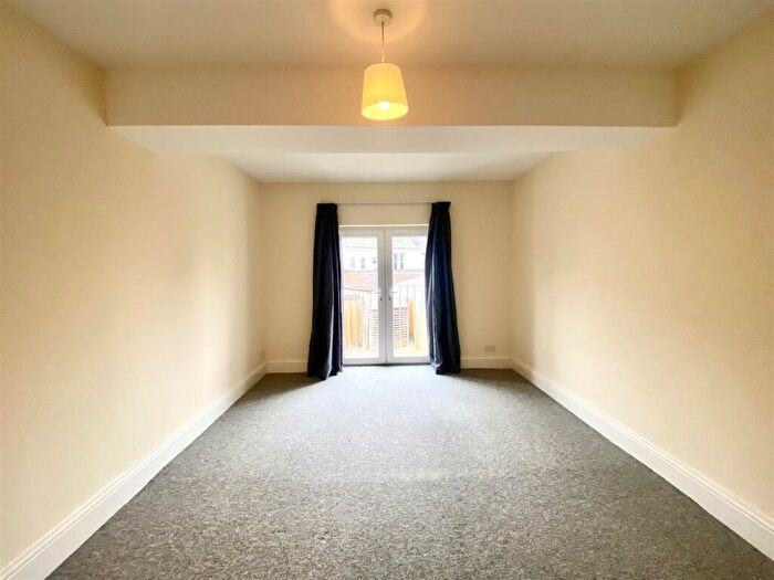 2 Bedroom Apartment To Rent In Harcourt Road, Redland, Bristol, BS6