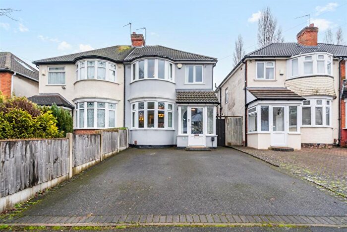 3 Bedroom Semi Detached House To Rent In Acheson Road, Shirley, Solihull, B90