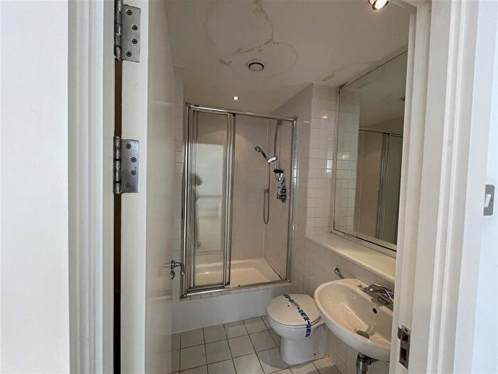 2 Bedroom Flat For Sale In Deansgate, Manchester, M3