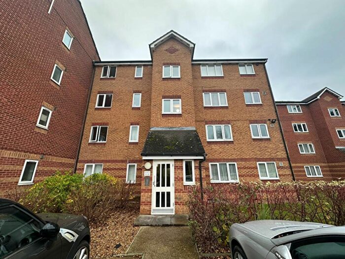 2 Bedroom Flat To Rent In Bream Close, London, N17