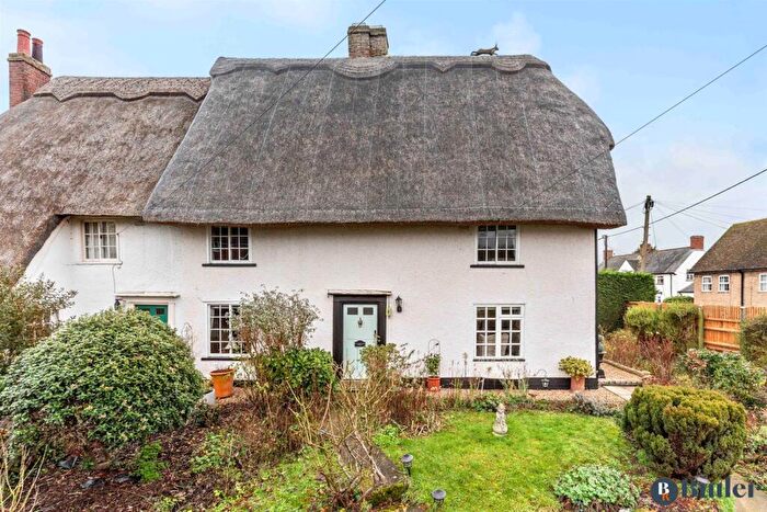 3 Bedroom Cottage For Sale In High Street, Great Paxton, St. Neots, PE19