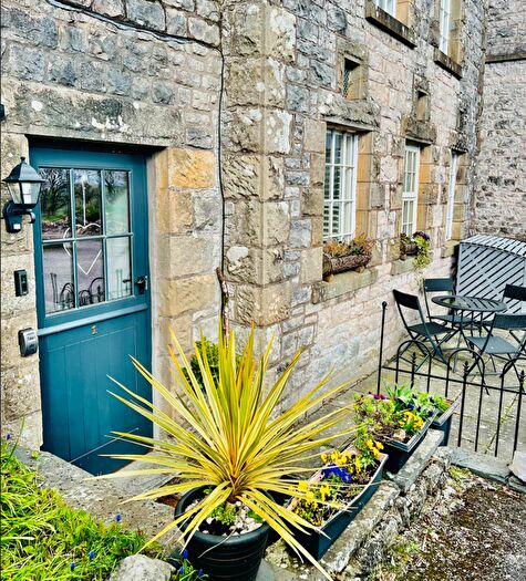 2 Bedroom Barn Conversion For Sale In Boarbank Farm, Allithwaite, LA11
