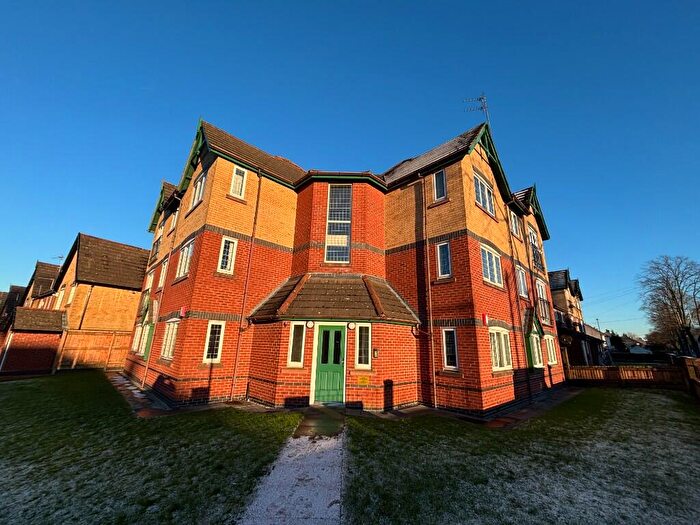2 Bedroom Flat For Sale In Cotefield Road, Manchester, Greater Manchester, M22