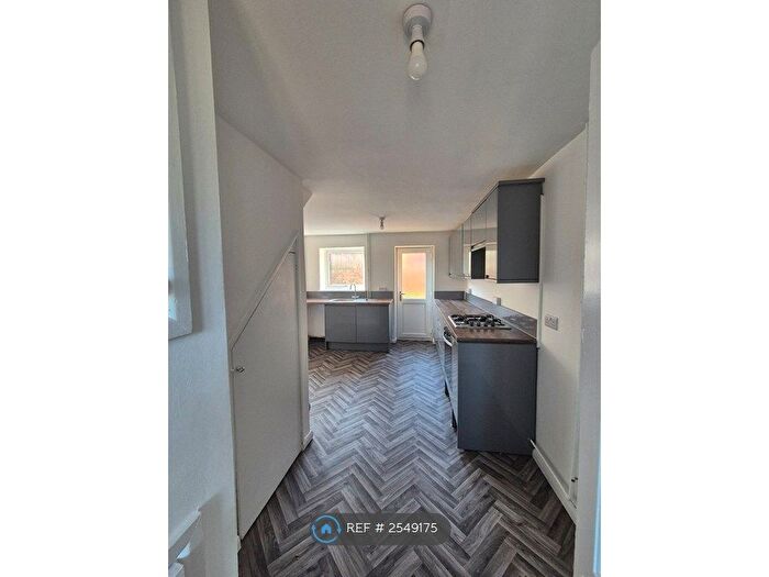 3 Bedroom Terraced House To Rent In Hendre Farm Drive, Newport, NP19