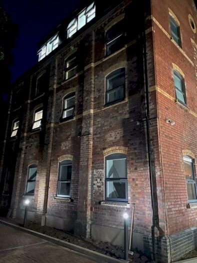 Studio To Rent In Gloucester Road, Bristol, BS7