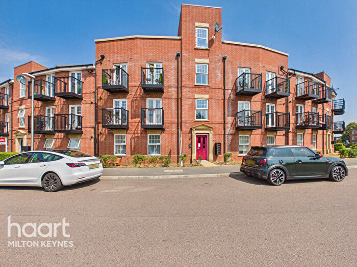 2 Bedroom Apartment For Sale In Summerlin Drive, Milton Keynes, MK17