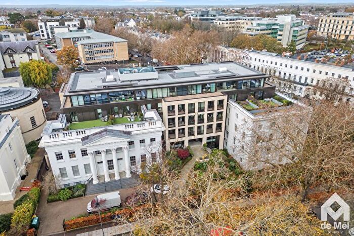 2 Bedroom Flat For Sale In Bayshill Road, Cheltenham, Gloucestershire, GL50