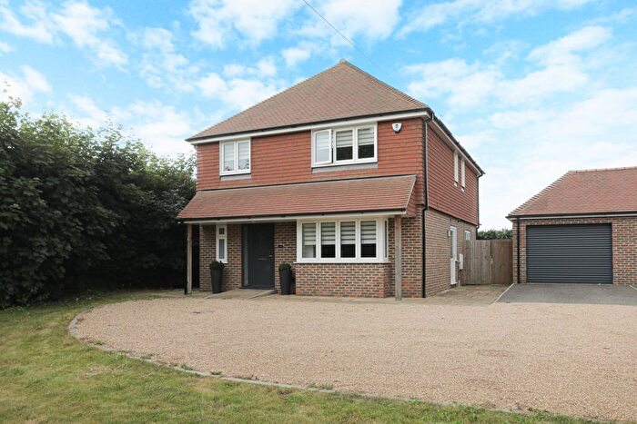 4 Bedroom Detached House For Sale In Kempes Corner, Boughton Aluph, Ashford, Kent, TN25
