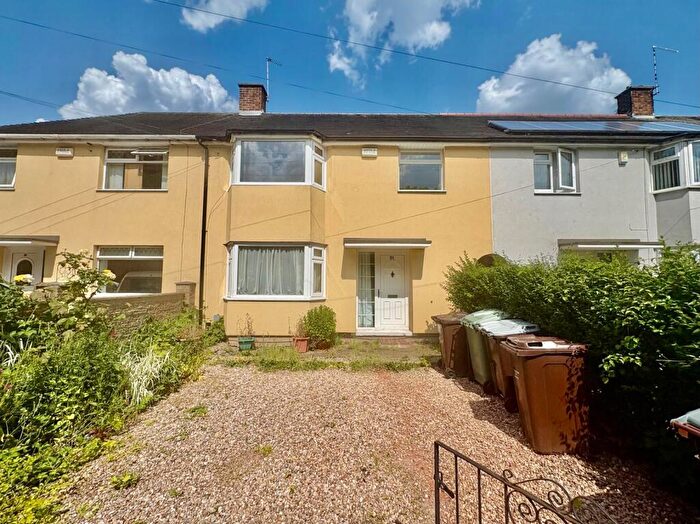 3 Bedroom House To Rent In Waterdown Road, Clifton, NG11