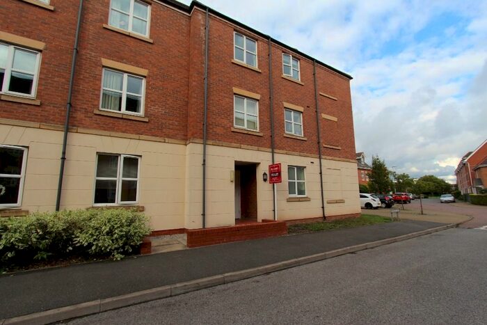 2 Bedroom Flat To Rent In Johnson Way, Chilwell, NG9
