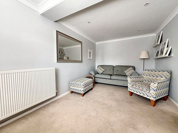 4 Bedroom Detached House For Sale In Bruyn Road, Fordingbridge, SP6