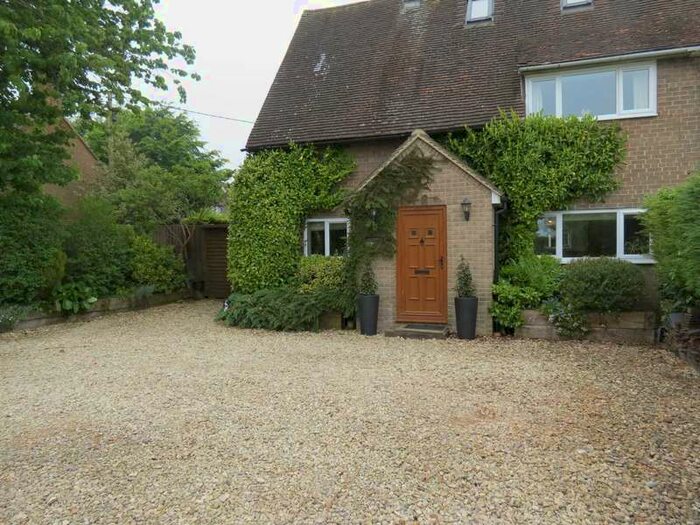 4 Bedroom Semi-Detached House To Rent In Avebury Trusloe, Marlborough, SN8
