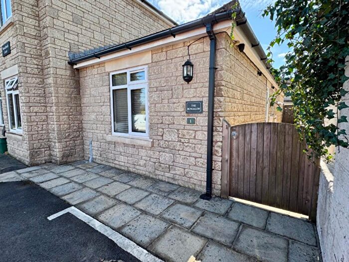 1 Bedroom Bungalow To Rent In Farrington Road, Paulton, BS39
