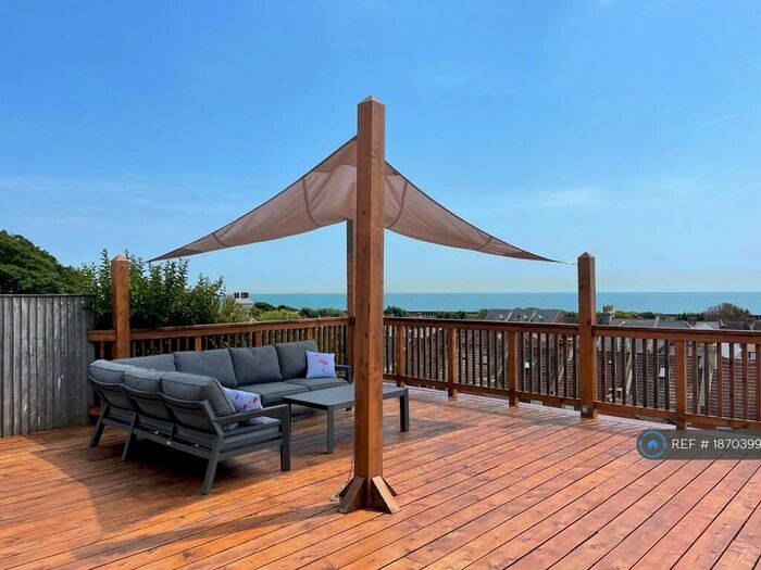 4 Bedroom Semi-Detached House To Rent In Naildown Road, Hythe, CT21