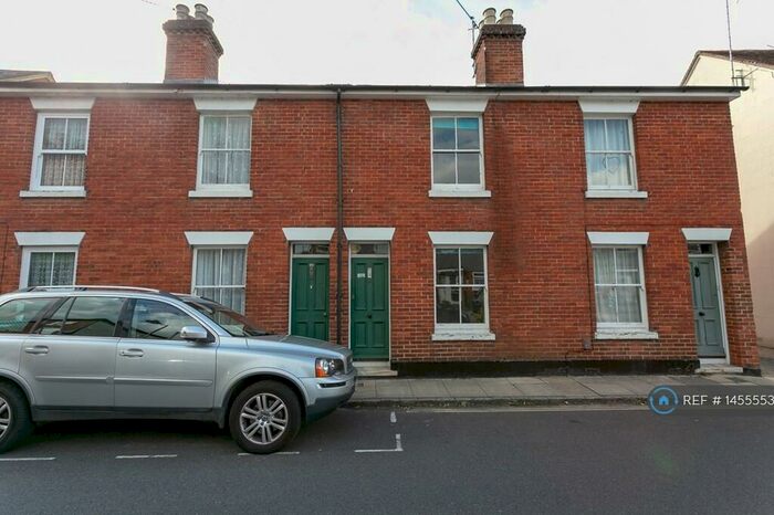 3 Bedroom Terraced House To Rent In Cherville Street, Romsey, SO51