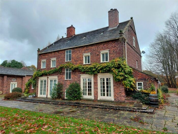 4 Bedroom Detached House To Rent In Swettenham Heath, Congleton, Cheshire, CW12