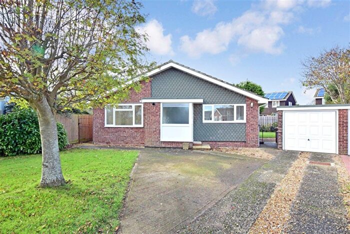 3 Bedroom Detached Bungalow For Sale In Lundy Close, Littlehampton, West Sussex, BN17