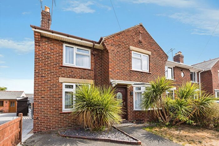 3 Bedroom End Of Terrace House For Sale In Ffordd Maelor, Wrexham, LL12