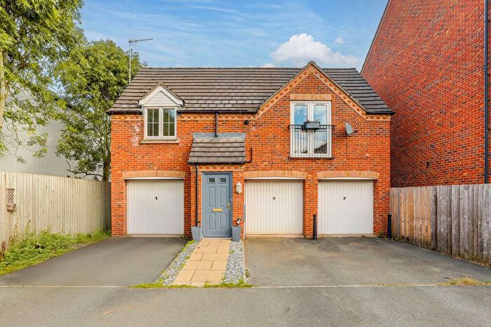 2 Bedroom Detached House For Sale In Mountbatten Way, Beeston, NG9