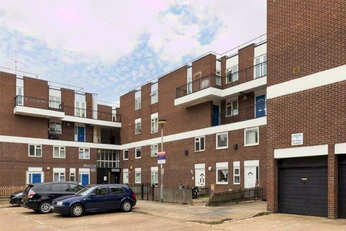 2 Bedroom Flat To Rent In Old Bethnal Green Road, Bethnal Green, E2