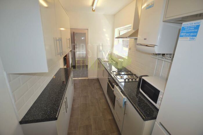 4 Bedroom Terraced House To Rent In Hartopp Road, Clarendon Park, LE2