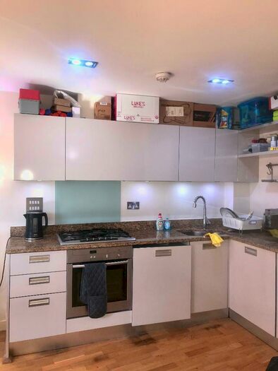 1 Bedroom Flat To Rent In Enfield Road, Hoxton, Shoreditch, Haggerston, Dalston, London, N1