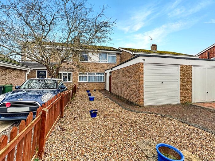 4 Bedroom Semi-Detached House For Sale In Vaughan Close, Rayne, Braintree, CM77