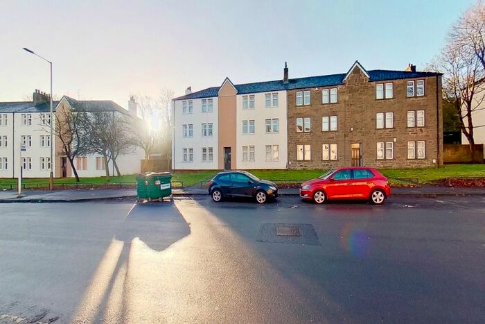 1 Bedroom Flat To Rent In Byron Street, Law, Dundee, DD3