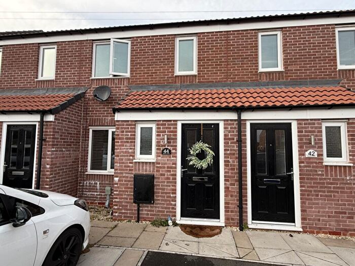 2 Bedroom House To Rent In Blackthorn Gardens, NG21