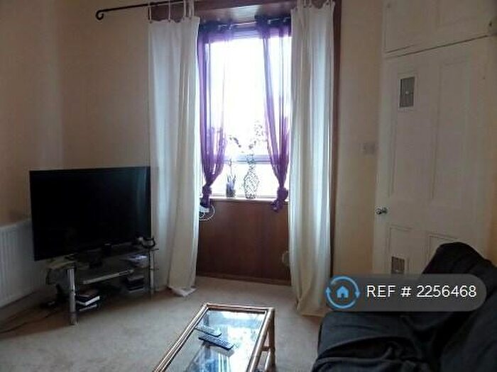 1 Bedroom Flat To Rent In Smithfield Street, Edinburgh, EH11