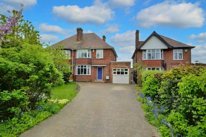 4 Bedroom Semi-Detached House For Sale In Trowell Moor, Trowell, Nottingham, NG9
