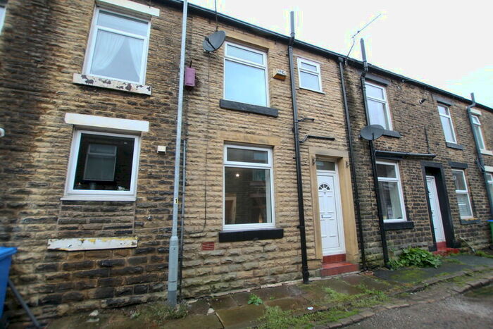 2 Bedroom Terraced House To Rent In Nelson Street, Littleborough, OL15