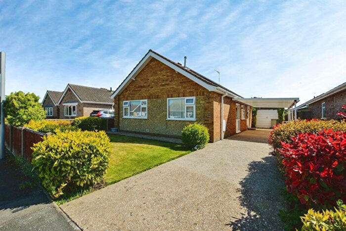 3 Bedroom Detached Bungalow For Sale In Storeys Lane, Burgh Le Marsh, Skegness, PE24