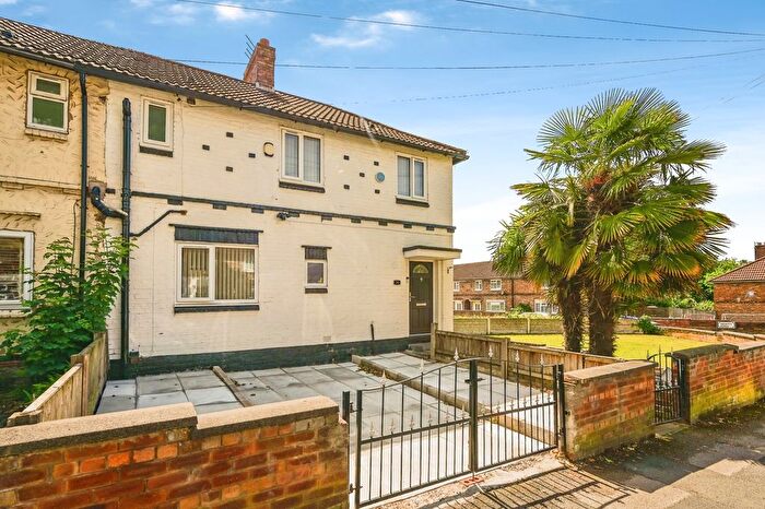 3 Bedroom End Of Terrace House For Sale In Davidson Road, Liverpool, Merseyside, L13