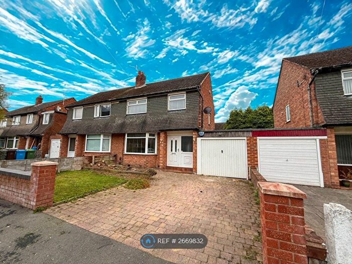 3 Bedroom Semi Detached House To Rent In Bankside Road, Manchester, M20