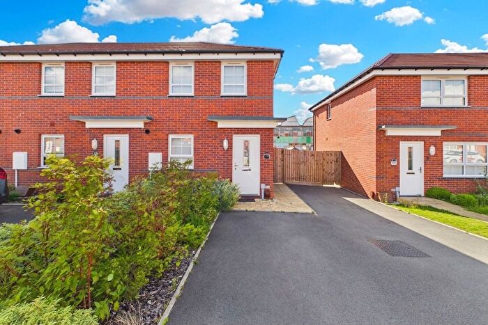 2 Bedroom Property To Rent In Lucks Avenue, Birmingham, B28