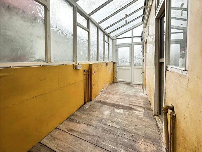 3 Bedroom Terraced House For Sale In St. Marks Road, Smethwick, West Midlands, B67