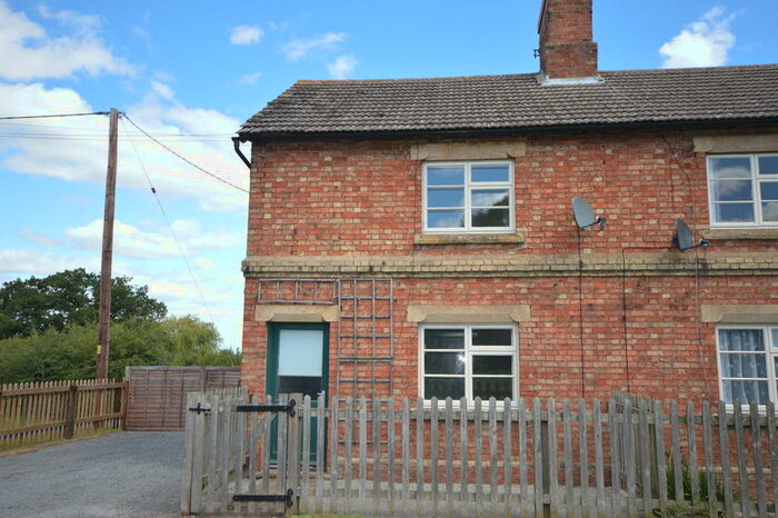 3 Bedroom Cottage To Rent In Morborne, Peterborough, PE7