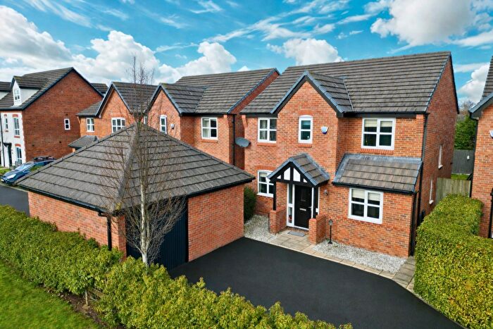 4 Bedroom Detached House For Sale In Whistle Hollow Way, Stockport, Cheshire, SK2