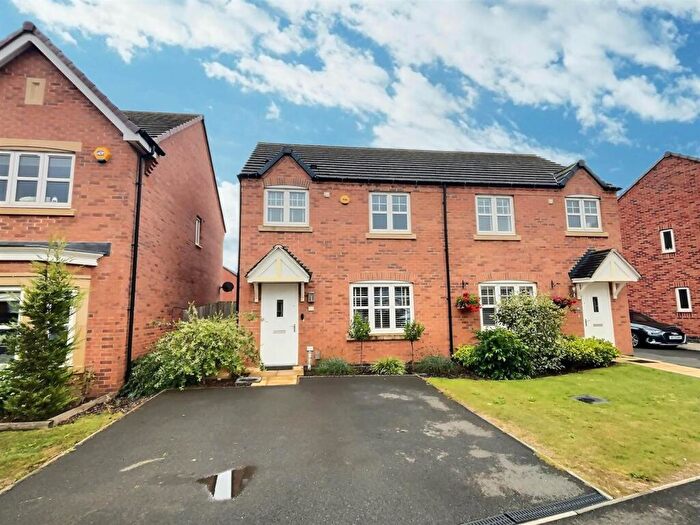3 Bedroom Semi-Detached House For Sale In Phildock Wood Road, Langley Country Park, Derby, DE22