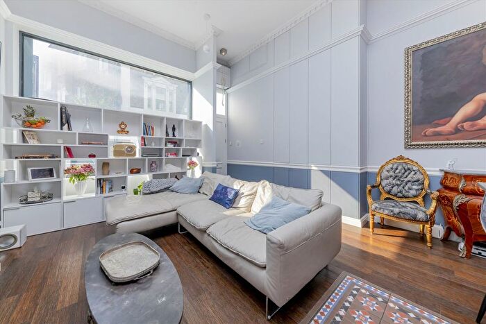 4 Bedroom Flat To Rent In Goldney Road, Maida Vale, W9