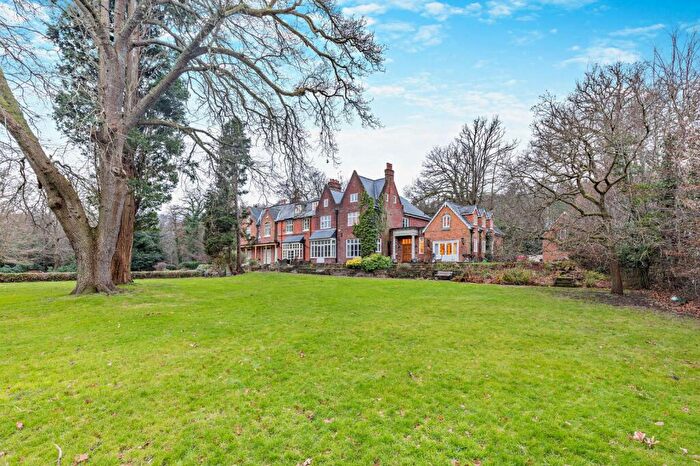 6 Bedroom Property For Sale In Normandy Park, Pirbright Road, Guildford, Surrey, GU3