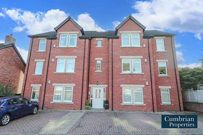 2 Bedroom Flat For Sale In Merlin Court, Turnstone Park, Carlisle, CA2