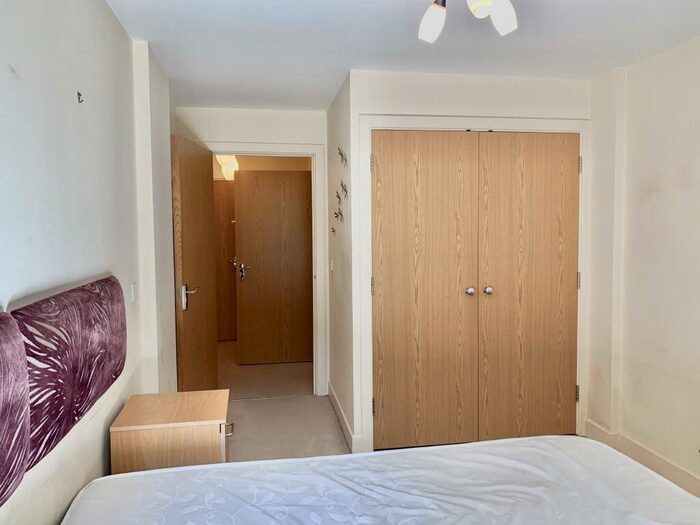 2 Bedroom Apartment To Rent In Horizon Building, Southsea, PO4