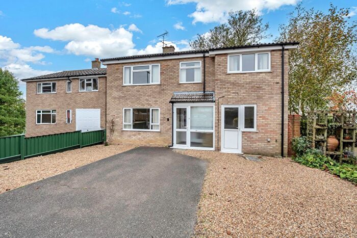 4 Bedroom Detached House For Sale In Strollers Way, Stetchworth, Newmarket, CB8
