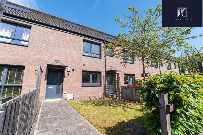 2 Bedroom Terraced House For Sale In Ashgrove Street, Rutherglen, Glasgow, G40